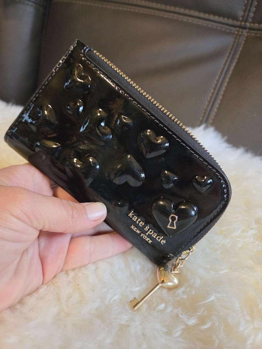 kate spade Black Patent Heart Zip Card Case